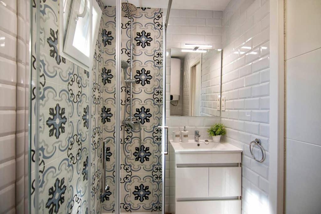 Apartamento Con Unas Maravillosas Vistas A Granada Luaran gambar